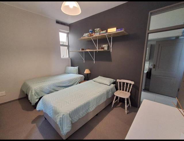 2 BEDROOM APARTMENT FOR SALE IN SEA POINT